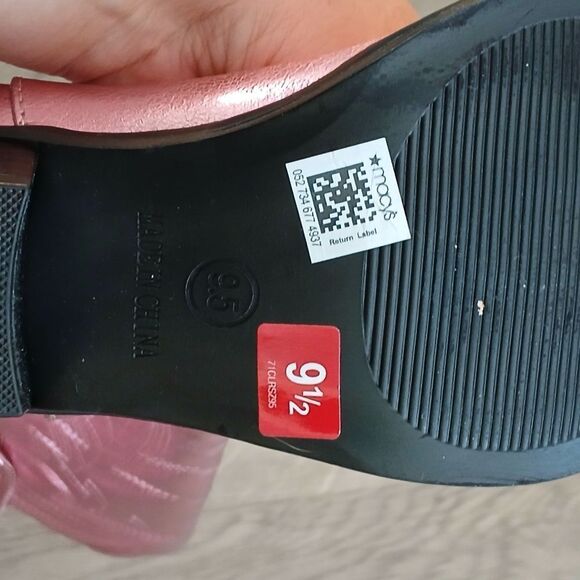 Ford Shiny Pink Heeled Boots - Picture 5 of 5